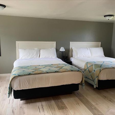Seawinds Motel & Cottages Дигби Екстериор снимка